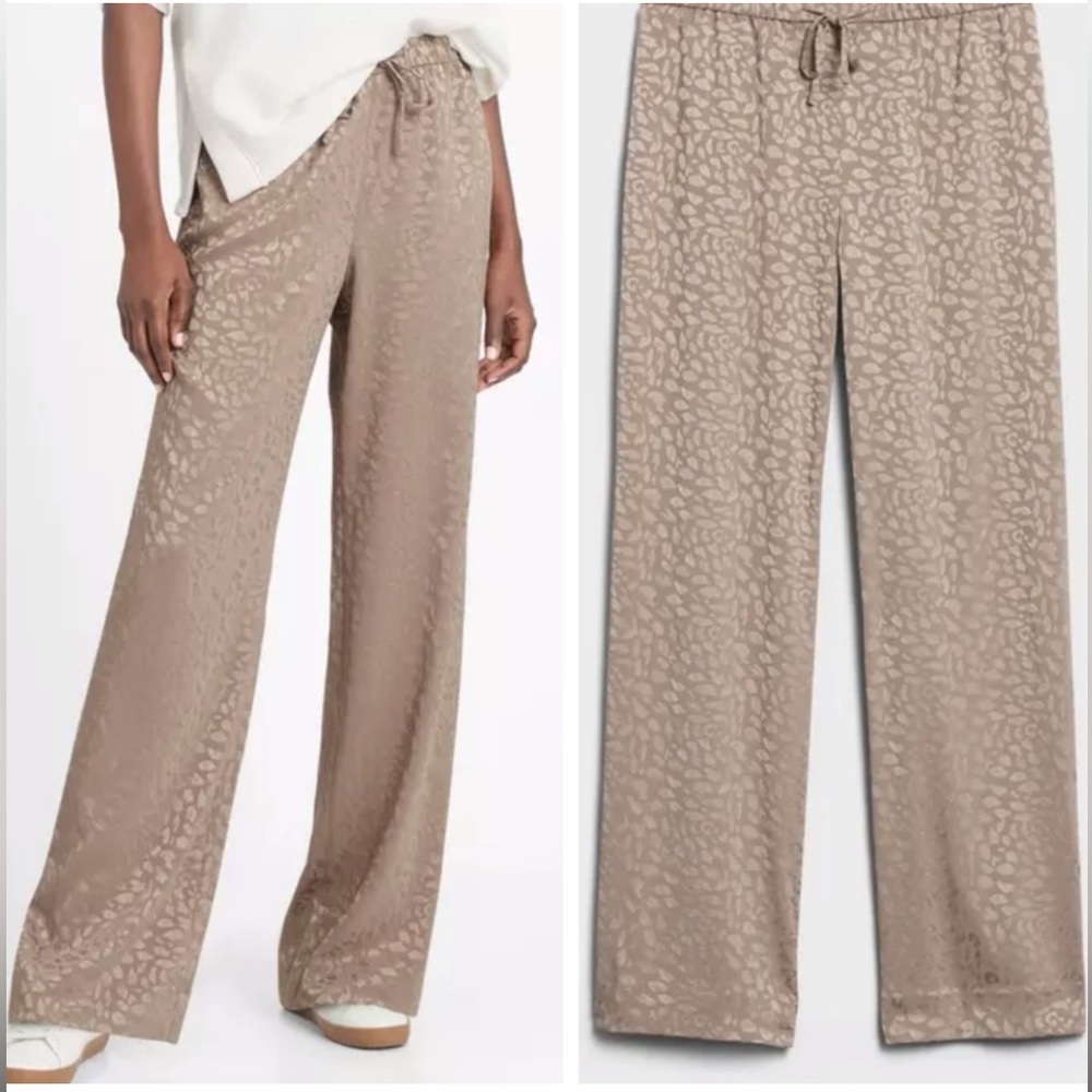 Banana Republic Fresh Taupe Leopard Print Wide Leg Satin Pull On Pants Sp